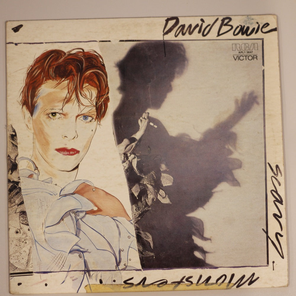David Bowie - Scary Monsters (First Pressing) (RCA Victor) Vinyl Record { vinyl }