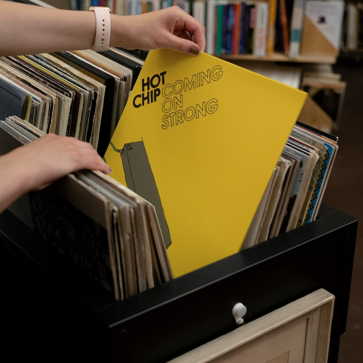 Hot Chip - Coming On Strong - Vinyl LP Record { vinyl }