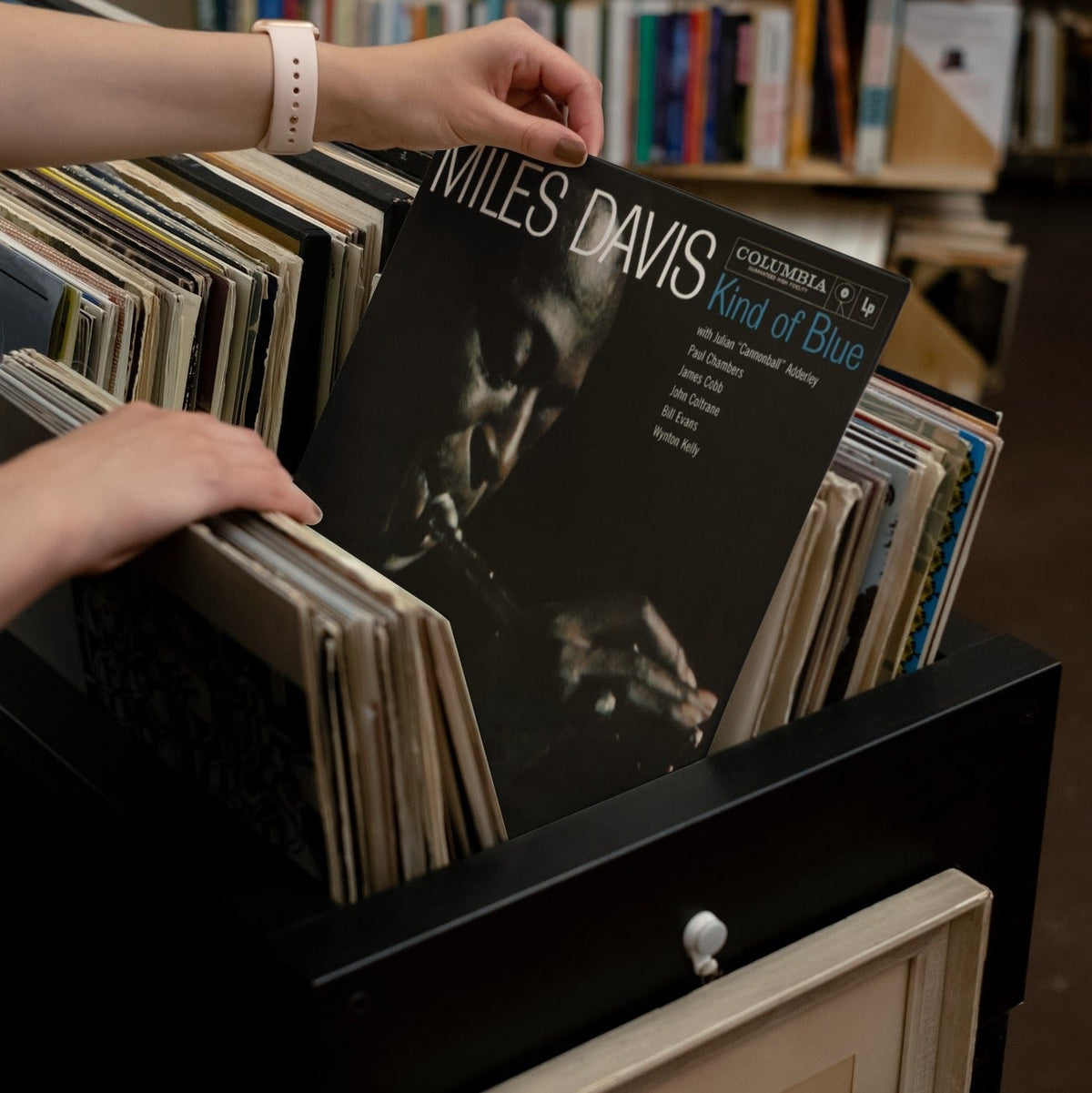 Miles Davis – Kind Of Blue – Blue Vinyl LP Record { vinyl }