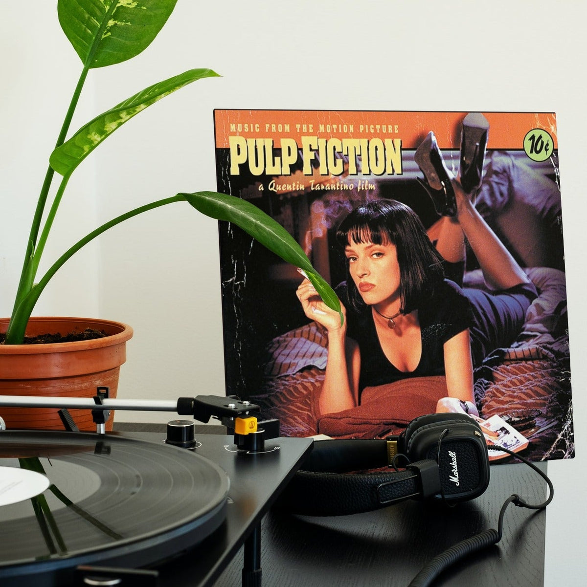 Various Artists - Pulp Fiction: Music From The Motion Picture - Vinyl LP Record { vinyl }